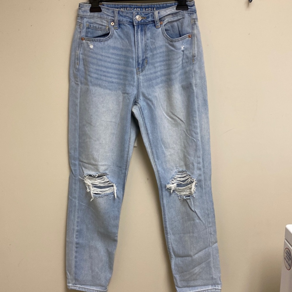 American Eagle Mom jeans
